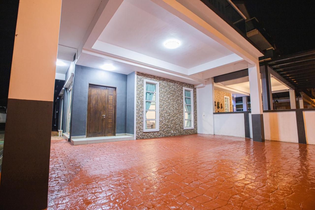 Barrington Villa @ Golden Hill 金马仑高原 外观 照片