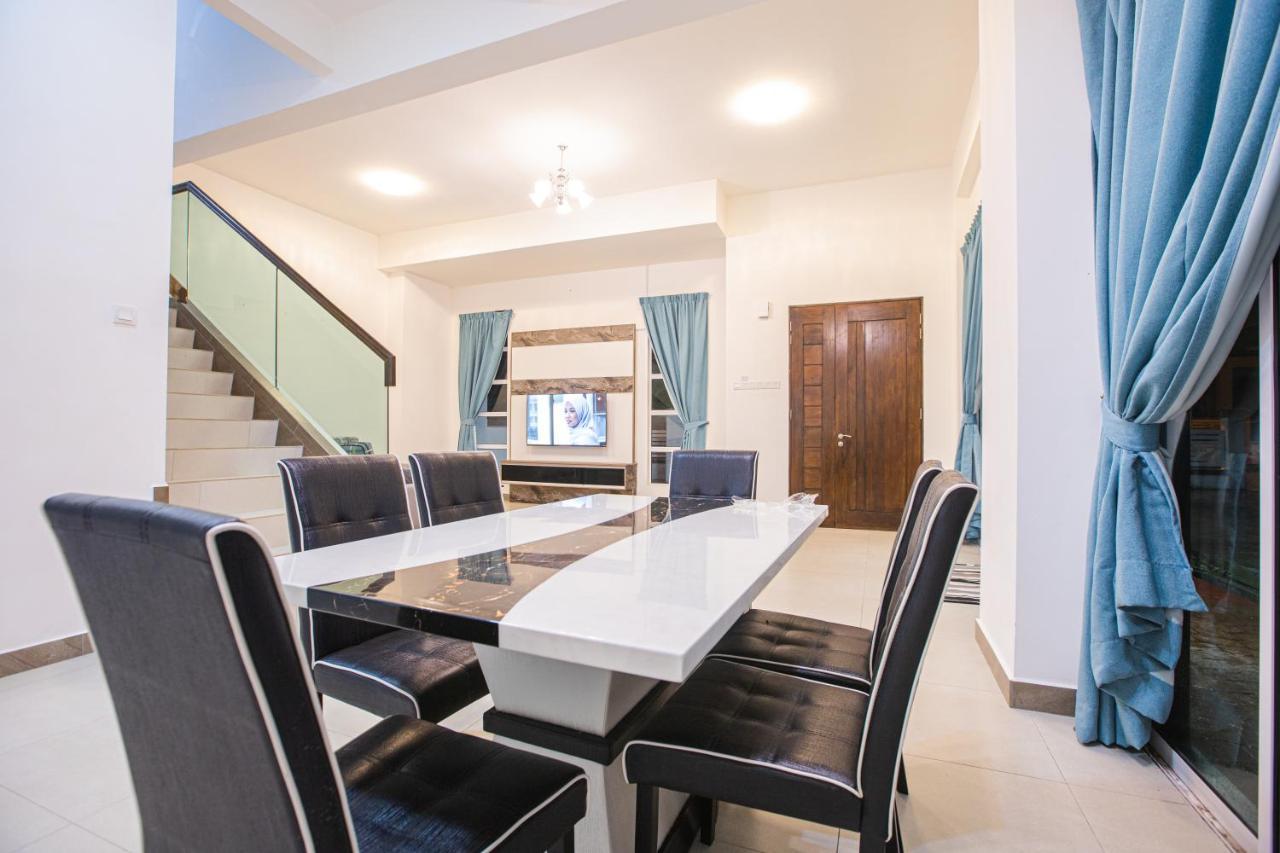 Barrington Villa @ Golden Hill 金马仑高原 外观 照片