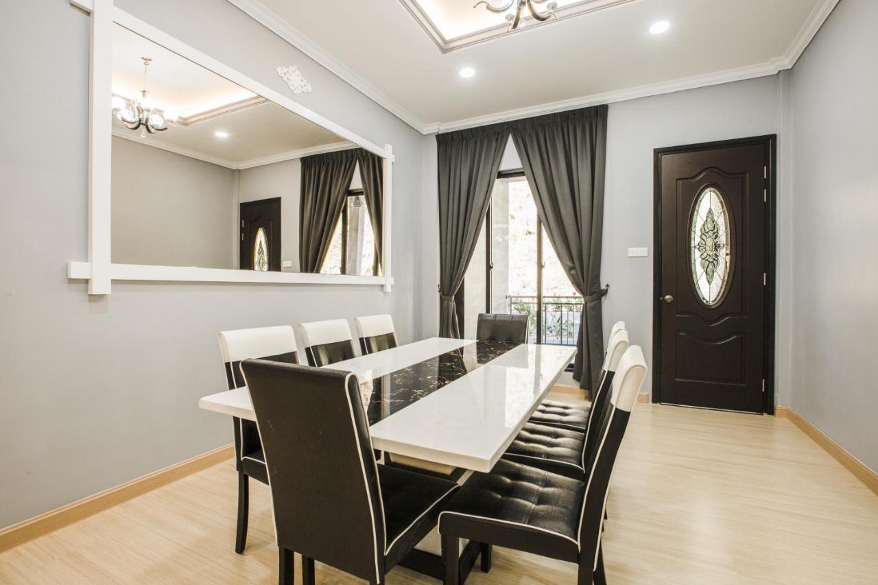 Barrington Villa @ Golden Hill 金马仑高原 外观 照片
